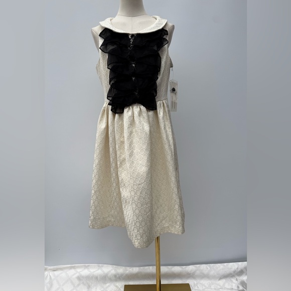 Kensie Dress Size 12 Cream Textured Black Ruffle Bib Collar A-Line Sleeveless - Picture 3 of 17